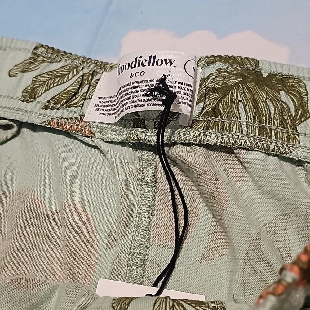 Goodfellow Light Green Graphic Print‎ Lounge Shorts Size Medium NWT